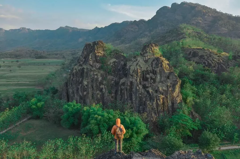 Geopark batu seribu salah satu tempat wisata di solo yang instagramable