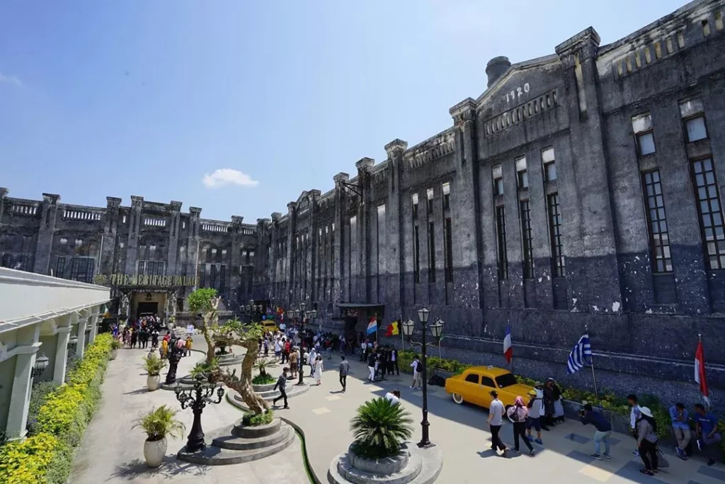 The heritage palace salah satu tempat wisata di solo yang instagramable